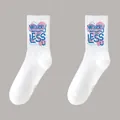 Chaussettes en coton blanc avec un motif de cœur rose et l'imprimé Worry Less. - Taille Unique 36-47 / Style Graffiti Worry Less Blanc (Chaussettes K2-Original)