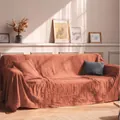 Copridivano in cotone lavato color terracotta con finitura testurizzata per un salotto accogliente - 180x180cm / Rosso Mattone (N. 64)