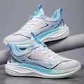 Scarpe sportive da uomo in mesh traspirante bianco e blu per l'estate - Bianco Blu / 38
