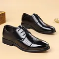 Scarpe eleganti classiche da uomo nere traspiranti e formali con comodo rialzo interno - 38 / Nero Intagliato