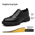 Scarpe Brogue da uomo con rialzo di 9cm, soletta da 5cm e suola da 4cm in nero. - 38 / Rialzo di 9 cm / Nero
