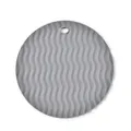 Grey round silicone mat with heat-resistant wavy texture for kitchen protection - Wave Texture / Dark Gray