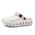 Trendy wit-roze clogs met dikke zool voor zomerse strand- en buitenactiviteiten. - Rijstroze