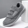 Chaussure de marche grise confortable avec double scratch et maille mesh respirante - 39 / Gris