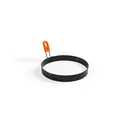 Non-stick stainless steel round egg ring with heat-resistant orange silicone handle - Diameter 15cm
