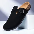 Sabots classiques en daim noir de style Birkenstock avec semelle en liège et boucle - 36-37 / Noir