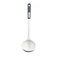 Cucharón de sopa de silicona blanca ergonómico con mango de ABS gris oscuro resistente - Cuchara de Sopa