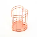 Herzförmiger Stiftehalter und Make-up-Organizer aus roségoldenem Metall für den Schreibtisch. - Herz / Roségold