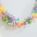 Bunte Weihnachts-Lametta-Girlande mit weißen Pailletten für festliche Dekoration - Länge 2m Breite 8cm / Regenbogen