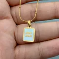 Detailansicht der Wassermann-Sternzeichen-Halskette mit Goldüberzug und Muschel-Inlay - Wassermann