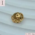 Nahaufnahme der vergoldeten Hohlstern-Zwischenperle für DIY-Schmuck, 9,3*9,3 mm. - Star Hollow Ball (Style I)