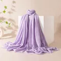 Elegante scialle lungo in misto lana viola lavanda con frange per sole e uso interno - FH25-6083-10 Viola chiaro