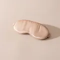 Masque de sommeil en soie de mûrier champagne doré pour un confort de voyage total - Café Clair