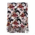 Zachte sjaal van imitatiekasjmier met gedurfde bloemenprint en lange franjes - Zwart Rood Bloemen