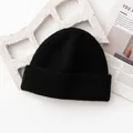 Premium black winter beanie hat made of 93% wool with thick knit texture for warmth. - 26cm Wide * 21cm High / Black
