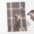 Elegant grey and cream checkered plaid scarf with soft tassels for autumn and winter - 67x200cm / Gray Plaid