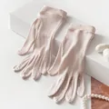 Elegant light pink mulberry silk sun protection gloves for women, summer thin style - One Size / Beige