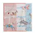Elegante pañuelo de seda de estilo francés con un colorido diseño de motivo ecuestre - 53*53cm / Pony galopando rosa