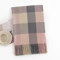 Écharpe à carreaux rose et gris avec franges pour femmes, mode automne et hiver doux - Carreaux Roses (FH23-5158-3)
