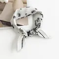 Elegant white small square scarf with black paisley floral print and stylish knotted design - White (55x55cm)