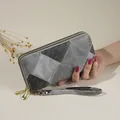 Portefeuille vintage en cuir gris pour femme avec double fermeture éclair et dragonne - Gris