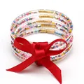 Set di braccialetti in silicone a 5 strati con un festoso fiocco di nastro di raso rosso - Set a 5 Strati (JB618) / Perline Colorate Rosso