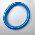 Bracelet jonc bouddhiste en silicone bleu métallique brillant de 9mm d'épaisseur pour femme - Bleu ciel