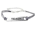 Handgefertigtes graues gewachstes Seilarmband mit gravierter Teach Silberlegierung - TEACH Buchstaben-Stil / Dunkelgrau