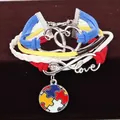 Mehrlagiges geflochtenes Armband mit Herzanhängern und Autismus-Puzzleteil. - Mehrlagiges Gewebtes Herz Puzzle Armband / Grau