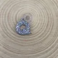 15mm silver alloy letter Q pendant with clear rhinestones for DIY jewelry making - Letter Q Style (C15)