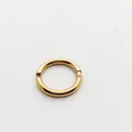 Minimalistischer goldener Clip-on-Ohrring aus Edelstahl für Ohren ohne Löcher - 2.5*10mm / Gold