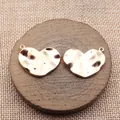 Vintage Gold Herzanhänger mit Hammerschlag für DIY Schmuckherstellung, 26x20mm. - KC Gold
