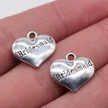 Colgante de corazón plata antigua grabado 'Bridesmaid' para creación de joyas DIY - Colgante Corazón Bridesmaid (B14713) / Paquete de 10 / Plata antigua