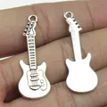 Antike silberne Gitarrenanhänger für DIY-Schmuckherstellung 12x35mm Musikanhänger - Gitarrenform (B14207) / Antiksilber