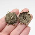 Connettore a fiore a 4 fori in lega di zinco argento antico per catene da corpo DIY - Bronzo Antico (A14010)