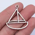 Antique silver sailboat charm pendant for DIY jewelry making and crafts - 10 Pieces/Pack / Antique Silver