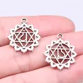 Vintage silver yoga OM chakra pendant charms for DIY jewelry making size 23x19mm - OM Hexagram (B16383) / Antique Silver