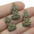 Colgante de Buda Guanyin en bronce antiguo para creación de joyas DIY 26x13mm - Guanyin Bodhisattva (A12744) / Bronce Antiguo