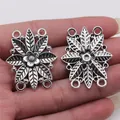 Detailreicher Blumen-Verbinder in Antiksilber mit 4 Löchern für DIY-Schmuck - Antiksilber Verbinder (B14783) / 10 Stück pro Packung