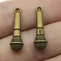 Ciondoli microfono in bronzo antico per gioielli fai da te e pendenti a tema musicale - Bronzo Antico (A10775)
