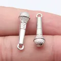 Due ciondoli a microfono argentati per progetti creativi di creazione gioielli fai da te - Bianco K (D12303)