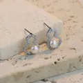 Eleganti orecchini a lobo in argento s925 a forma di zucca con perle e zirconi bianchi - Orecchini Perla Zucca Simmetrici