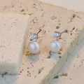Orecchini a lobo in argento S925 con perla bianca e pietra di zircone - Orecchini Perla Zirconia Argento Sterling
