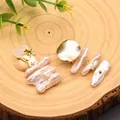 Eleganti orecchini a clip con perle barocche naturali e dischi di metallo dorato vintage - Perla Barocca Rosa a Clip