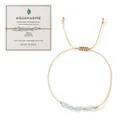 Bracelet de vœux fait main en aigue-marine naturelle avec cordon doré fin réglable sur carte - B-b24100802j-p1