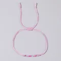 Bracciale regolabile in cordino rosa intrecciato con mini perline colorate per uso quotidiano - Stile Rosa (GZ-B23122602E)