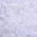 White artificial rose petals for wedding and Valentine's Day room decoration - 100 Pieces / White (8#)