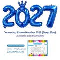 Globo de papel de aluminio azul número 2027 con corona para año nuevo - Estilo Conectado Corona 2027 / Embalaje con Tarjeta / Azul marino