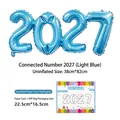 Gran set de globos de papel de aluminio 2027 azul claro para Año Nuevo con empaquetado. - Estilo Conectado 2027 / Embalaje con Tarjeta / Azul claro