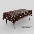 Mantel rectangular negro de Halloween con calabazas naranjas y patrones de calaveras blancas - Mantel Negro de Halloween Calabaza y Dulces